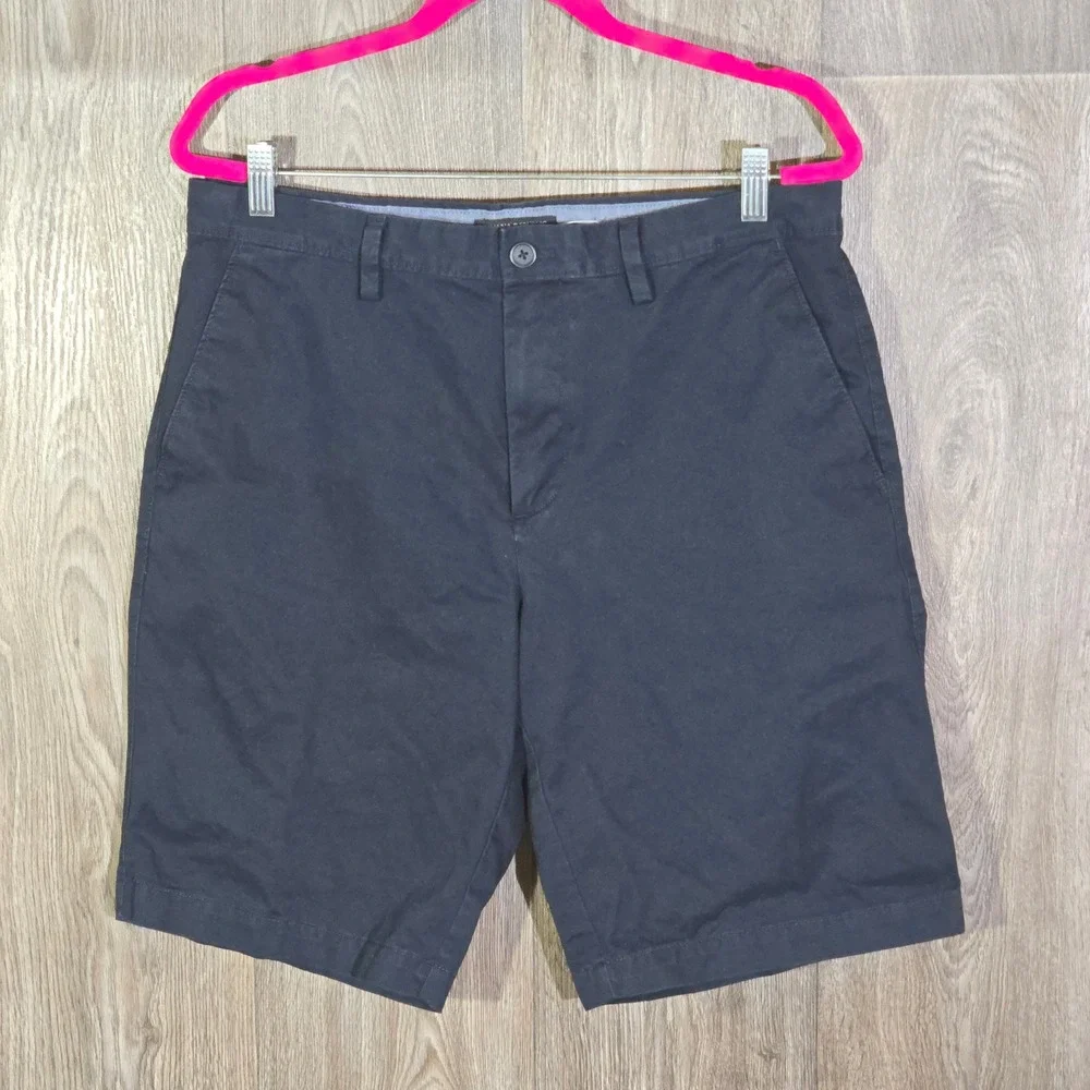 Banana Republic Emerson Short Chino Shorts 33 Navy Blue Mens 9 Inch Inseam